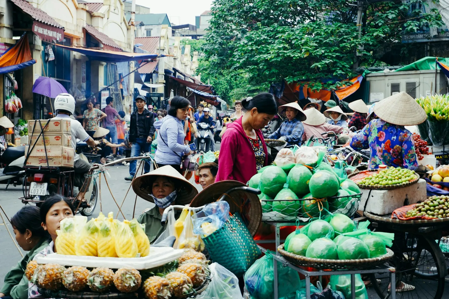 콘시장 (Chợ Cồn)