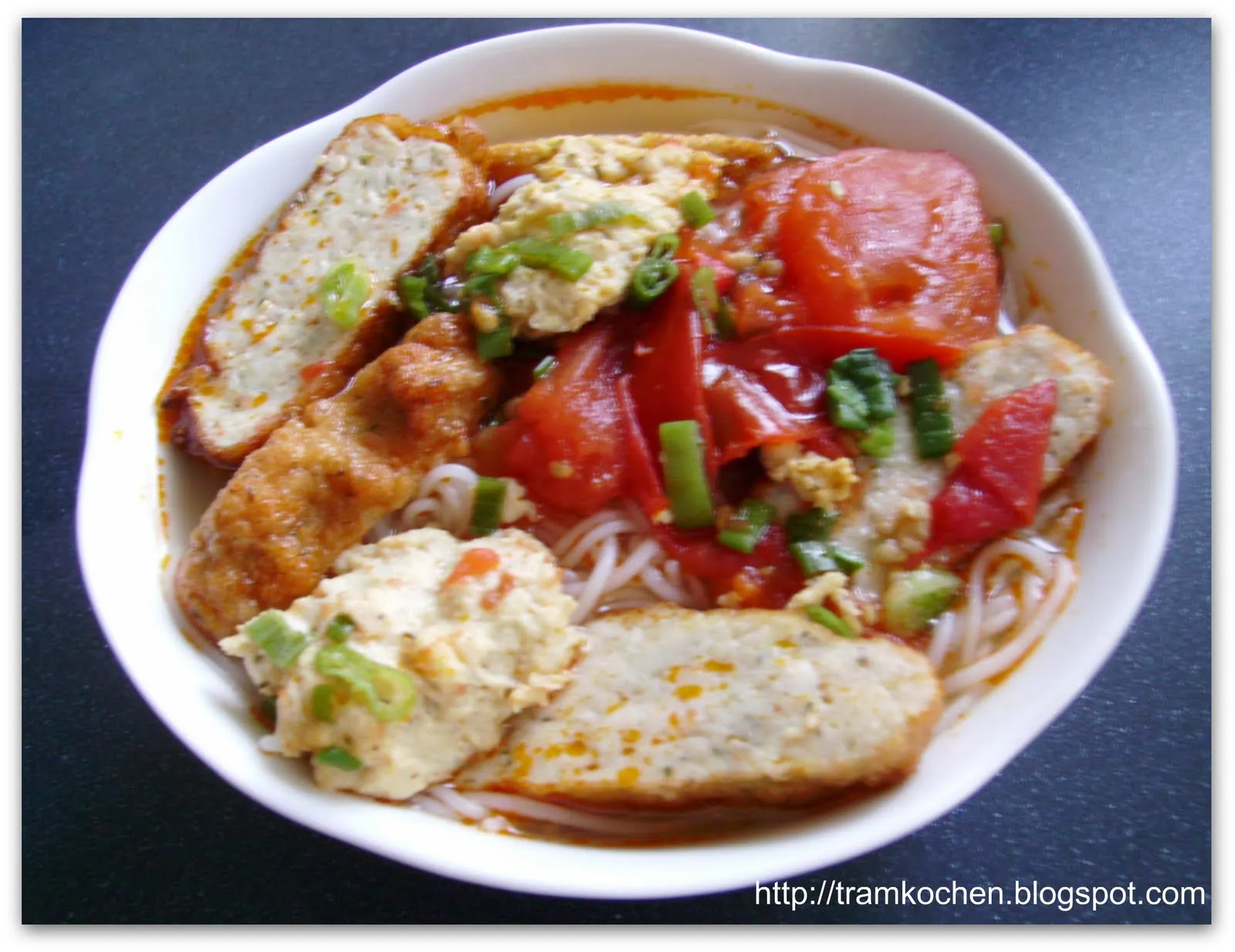 분까 · 분쓰어 (Bún cá · Bún sứa)