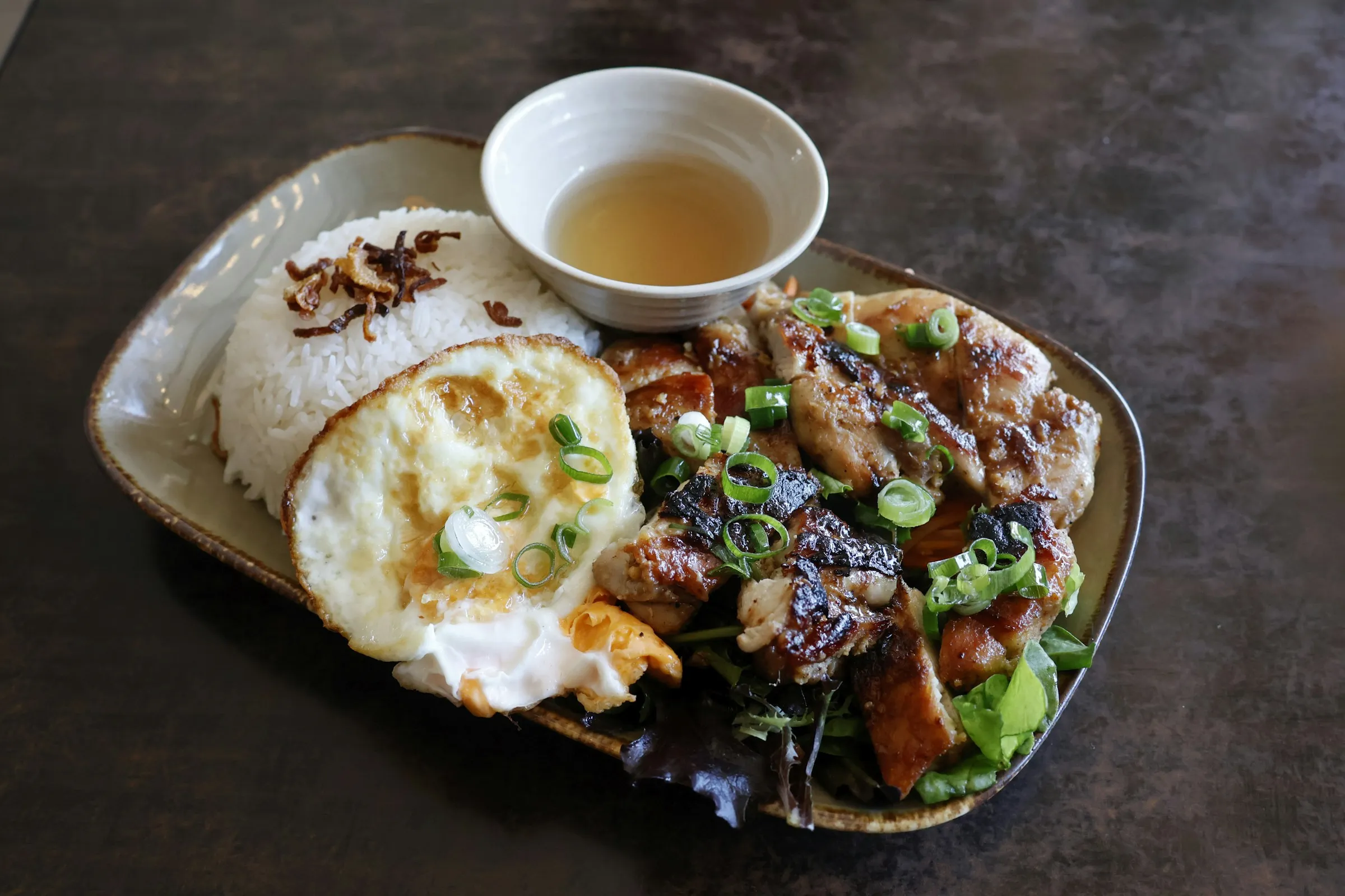 껌땀 · 껌가 (Cơm tấm · Cơm gà)